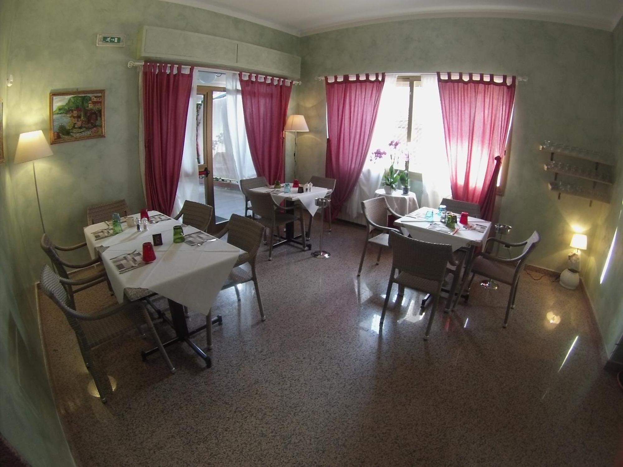 Hotel Jole Marina dʼMarina dʼAndora Extérieur photo