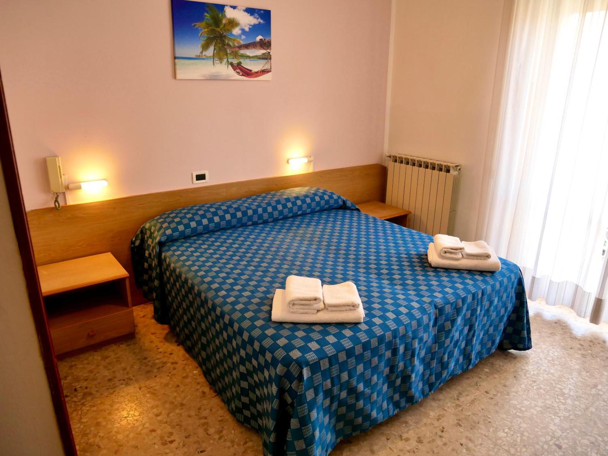 Hotel Jole Marina dʼMarina dʼAndora Extérieur photo